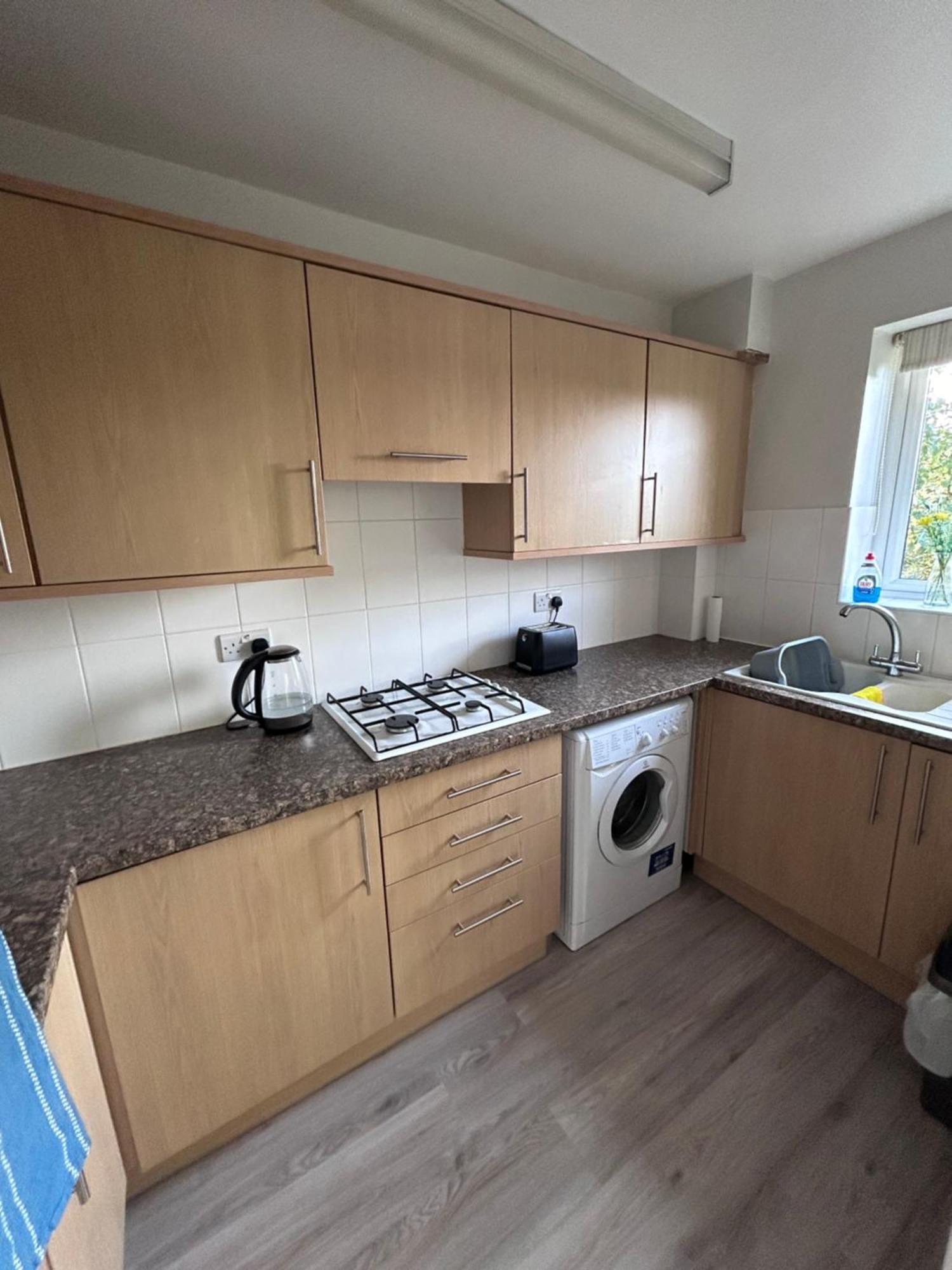 Hamble House Holiday Let Удбридж Екстериор снимка